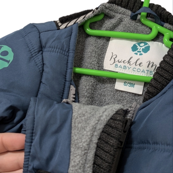 Buckle Me Baby Carseat Jacket 6-9 month - Blue NEW - Picture 2 of 5